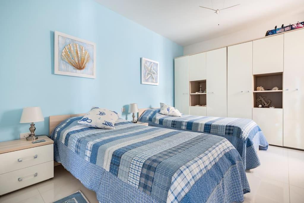 Seagull Penthouse Marsaxlokk Apartman Kültér fotó