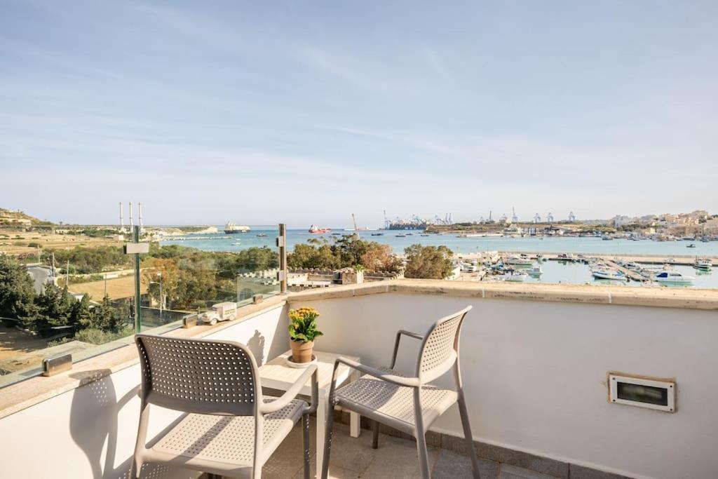Seagull Penthouse Marsaxlokk Apartman Kültér fotó