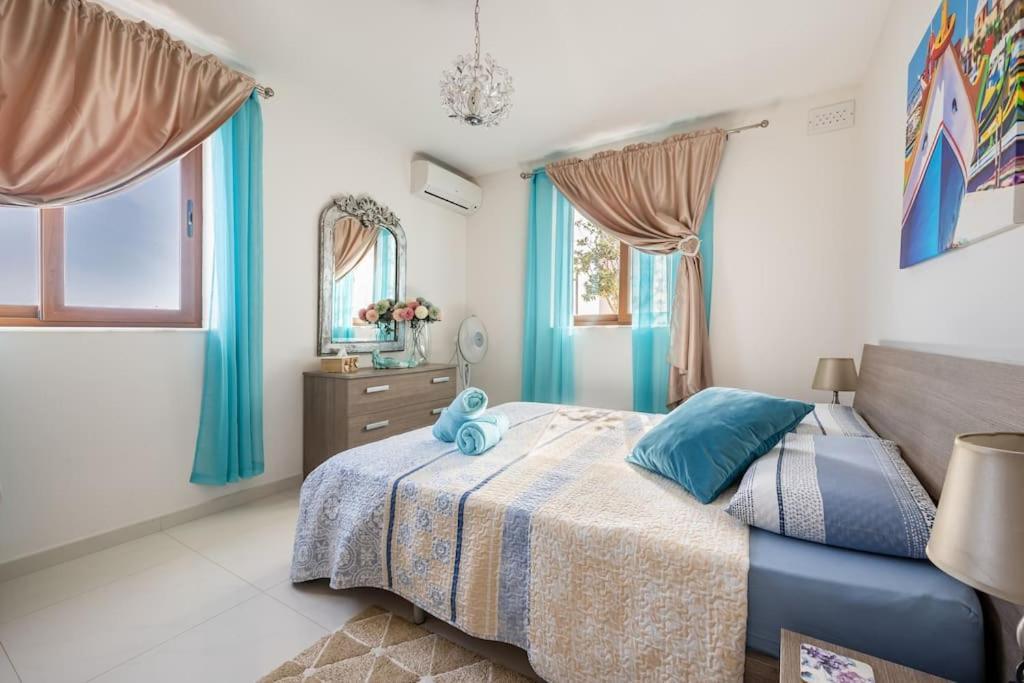Seagull Penthouse Marsaxlokk Apartman Kültér fotó