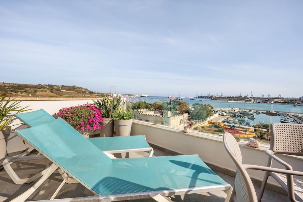 Seagull Penthouse Marsaxlokk Apartman Kültér fotó