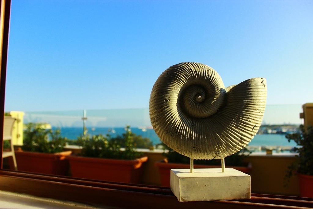 Seagull Penthouse Marsaxlokk Apartman Kültér fotó