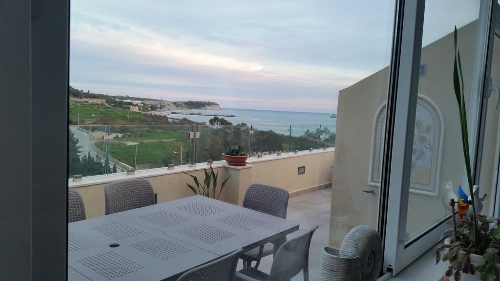 Seagull Penthouse Marsaxlokk Apartman Kültér fotó